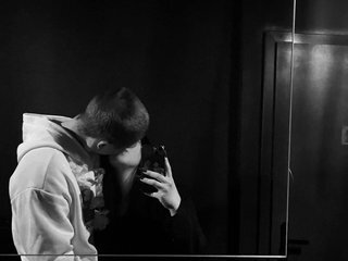 Chat de video erótico TeenVibes-18-