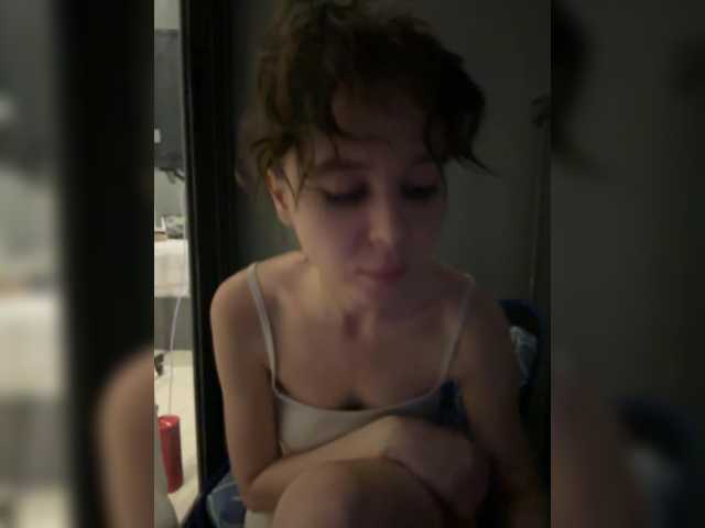 Capturas de pantalla de transmisión thechloee