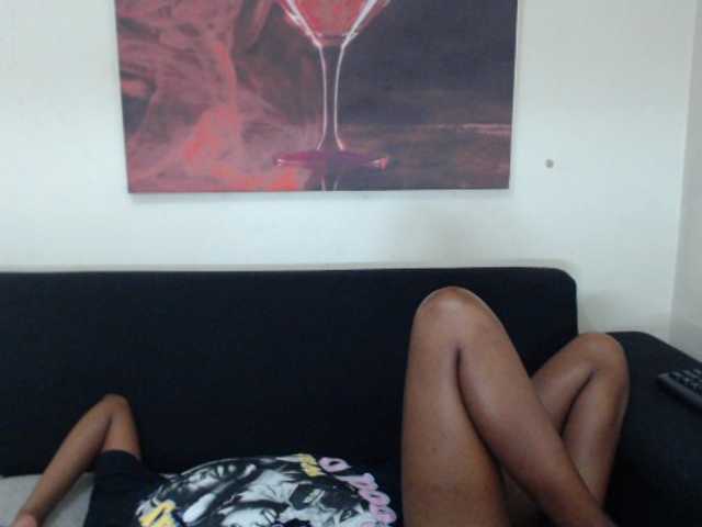 Capturas de pantalla de transmisión ThickAss1999