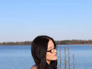 Chat de video erótico ThuyHornick