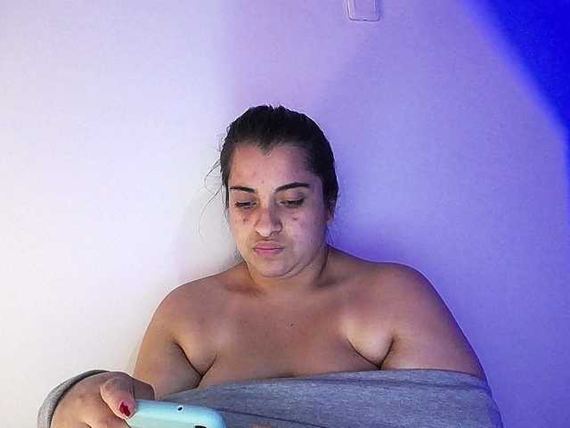 Capturas de pantalla de transmisión tifanydaniel