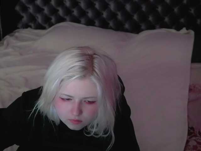 Capturas de pantalla de transmisión TinkerBelll