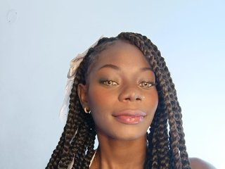 Chat de video erótico tiny-sexy-ebony