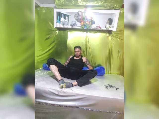 Capturas de pantalla de transmisión littlepornstars