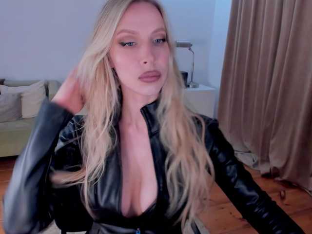Capturas de pantalla de transmisión ToxicBlonde
