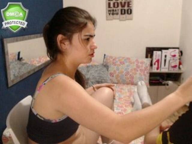 Capturas de pantalla de transmisión two-wolves