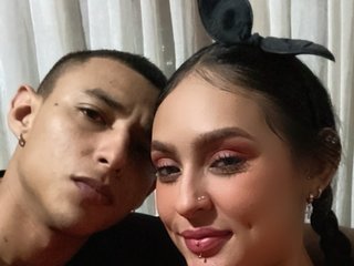 Chat de video erótico Twohornyss