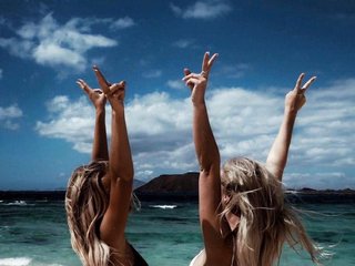 Chat de video erótico twosexyandhotgirls