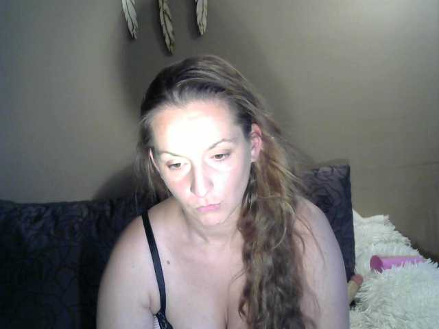 Capturas de pantalla de transmisión TyraHash