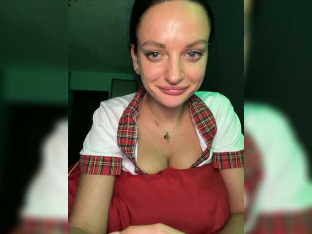 Capturas de pantalla de transmisión Tytione