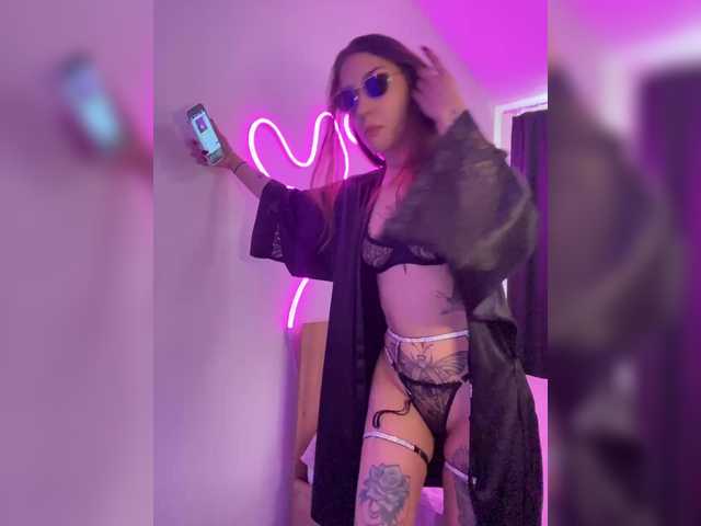 Capturas de pantalla de transmisión Lisapeach