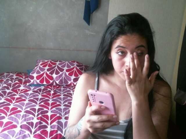 Capturas de pantalla de transmisión Veronika-52t