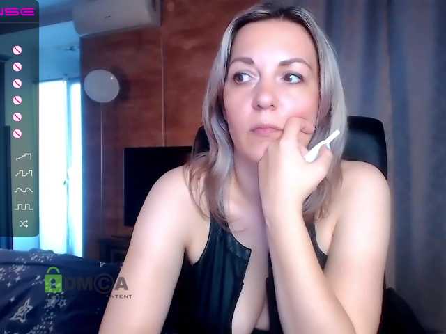 Capturas de pantalla de transmisión VickiSecret