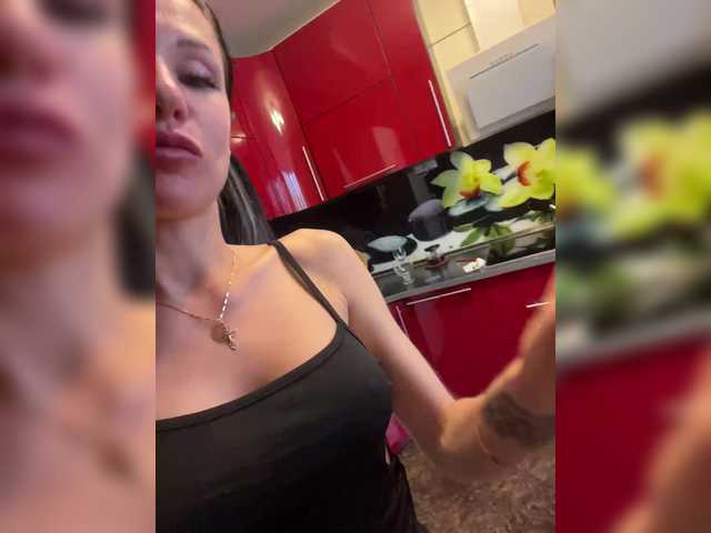 Capturas de pantalla de transmisión VIKAKLUBNIKA