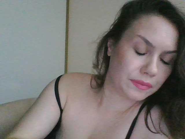 Fotos Leonasquirty 996:Squirt and cum show!Lovenseis on!Thank you!Mhuaaa!!!!