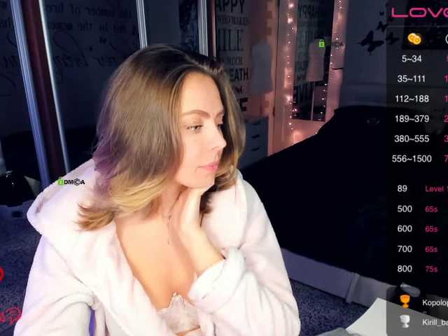 Capturas de pantalla de transmisión CallMeAngel