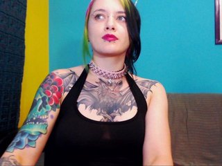 Capturas de pantalla de transmisión xExoticGirlx