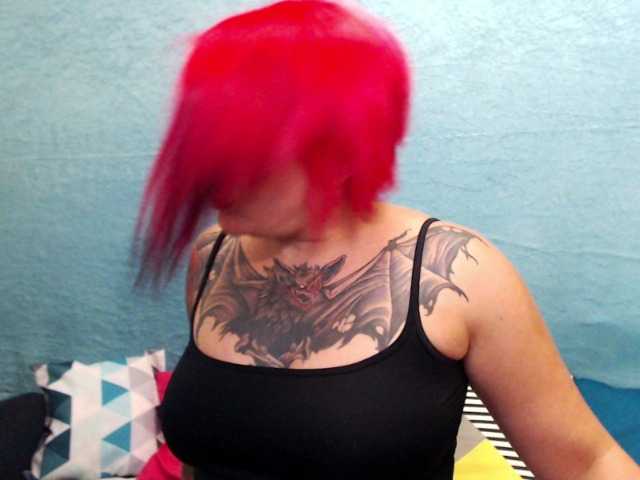Capturas de pantalla de transmisión xExoticGirlx