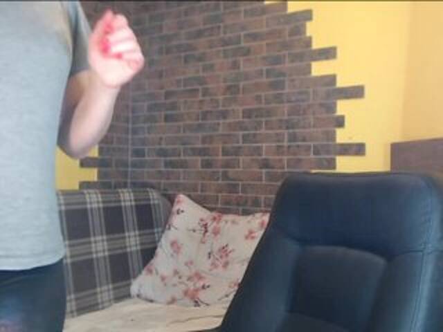 Capturas de pantalla de transmisión RrredQueen