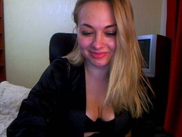 Capturas de pantalla de transmisión _Kisuly_