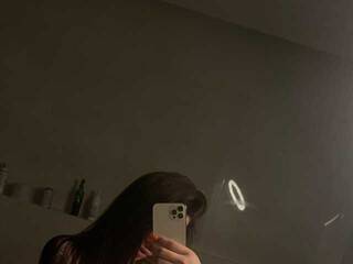 Chat de video erótico YanaShyy