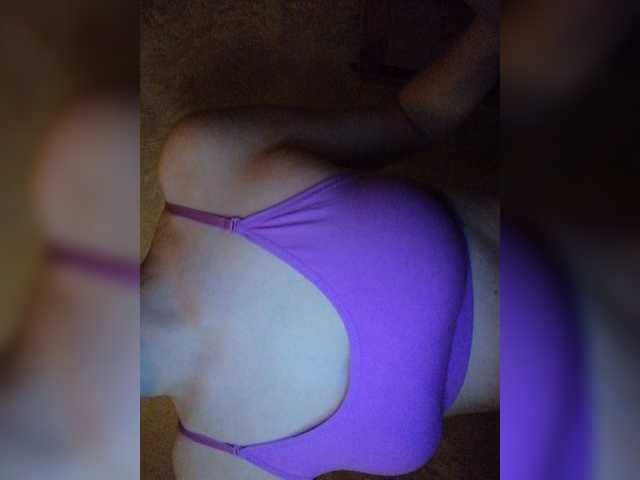 Capturas de pantalla de transmisión Yasmin84