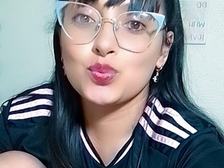 Chat de video erótico yenzi--ink