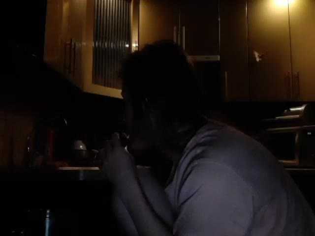 Capturas de pantalla de transmisión Yranema