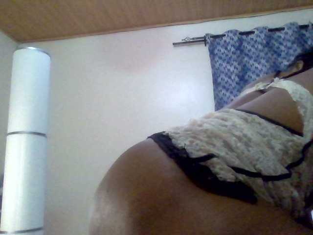 Capturas de pantalla de transmisión yuminahazel