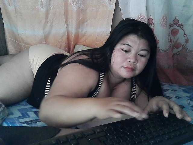Capturas de pantalla de transmisión yummy-ass-pinay