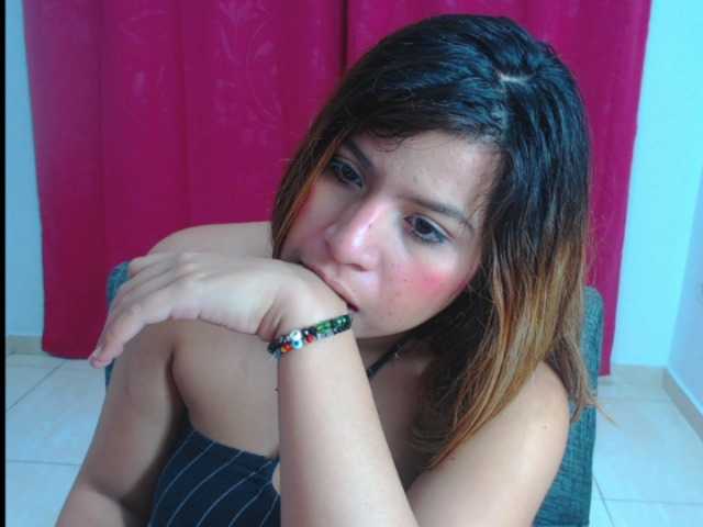 Capturas de pantalla de transmisión yummy-baby