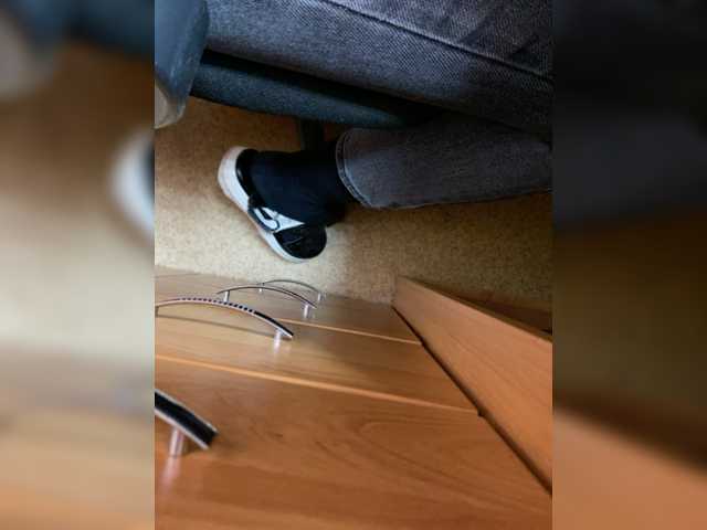 Capturas de pantalla de transmisión zarakismi