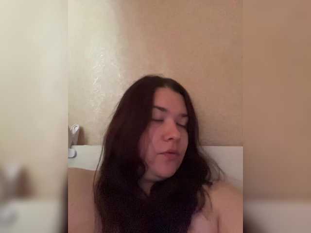 Capturas de pantalla de transmisión ZeinaSexx