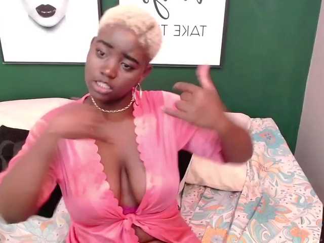 Capturas de pantalla de transmisión ZoeWest