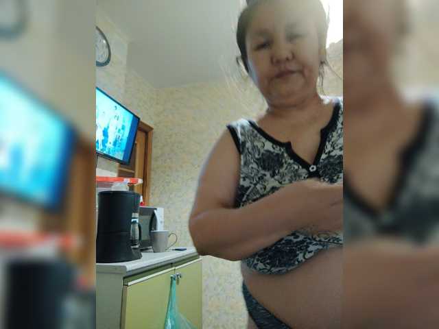 Capturas de pantalla de transmisión ZulfiyaBruce